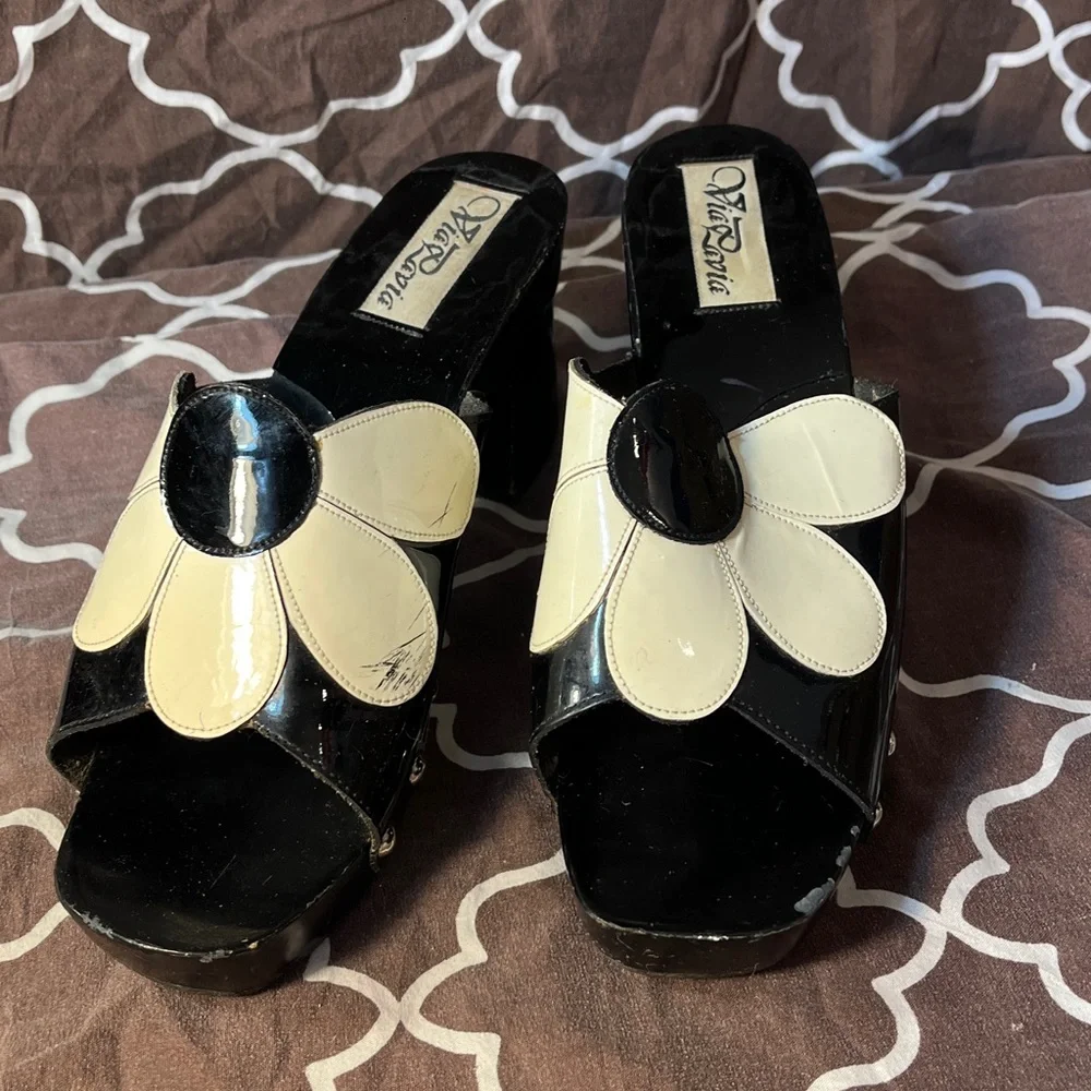 Via Pavia  Wood Heel Clogs
